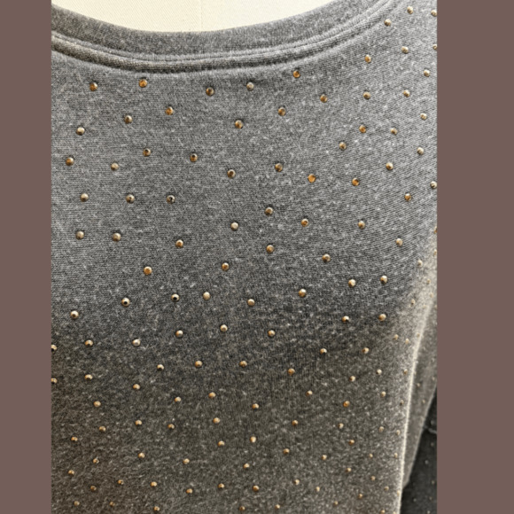 Alice + Olivia Cropped Pullover | Studded Grey Modal | Size M | Vintage - Picture 6 of 6